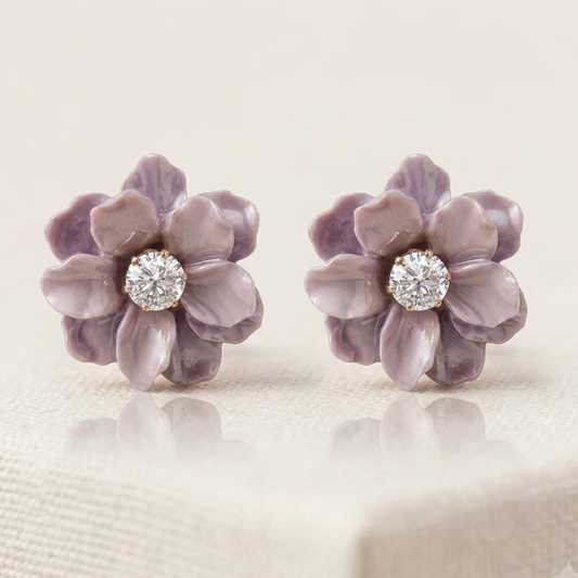 Brinco Flor com Ponto de Luz de Zircônia | Folheado Ouro 18k - Lilás