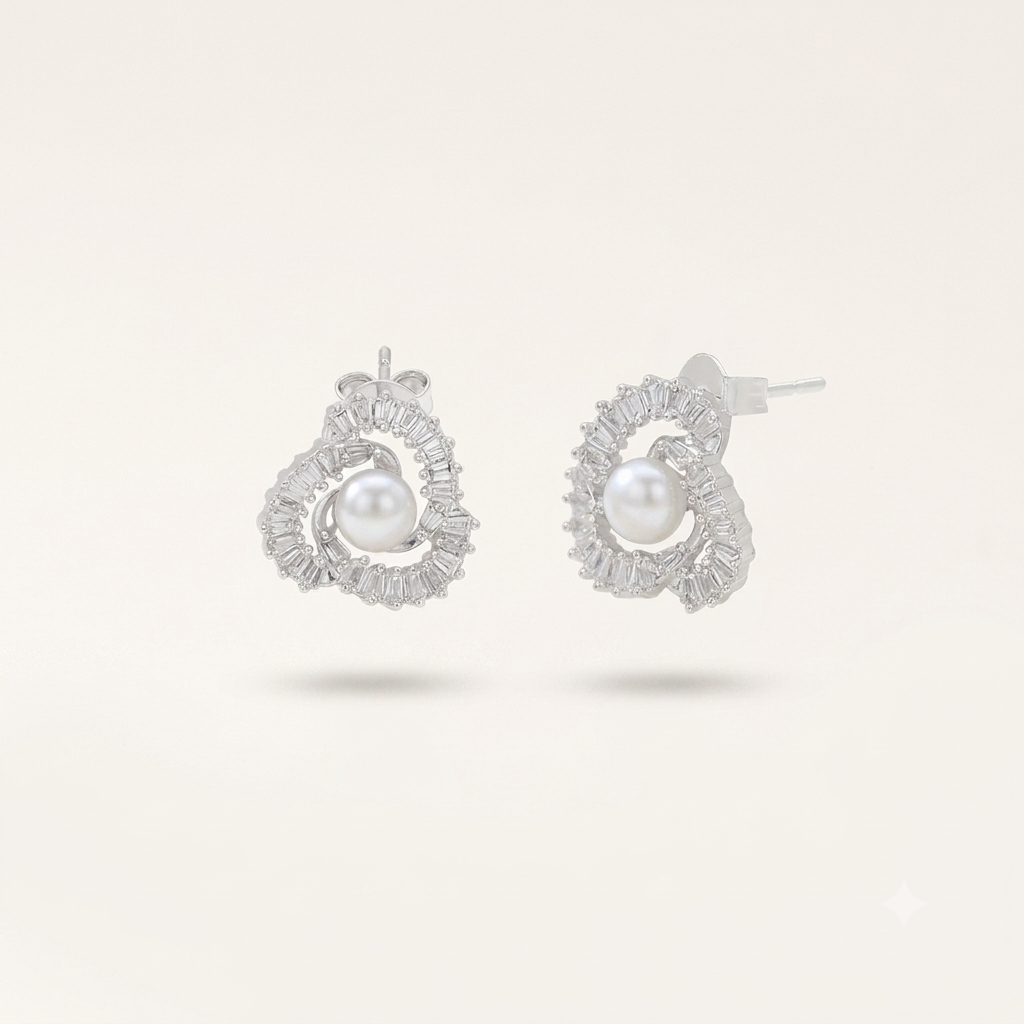 Brinco Flor Cravejada com Pérola e Zircônias | Folheado Ródio Branco