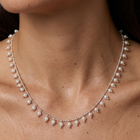 Choker Pérolas Delicadas | Folheado Prata 1000