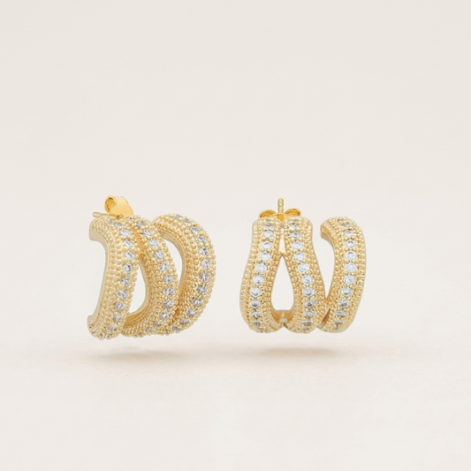 Brinco Ear Cuff 3 Fios Cravejados com Zircônias | Folheado Ouro 18k
